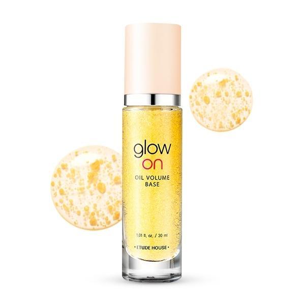 Etude House Glow On Base Oil, a 30ml bottle of facial oil that creates a natural, glowing complexion.