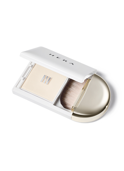 Hera Airy Powder Primer, a lightweight 8.5 gram powder makeup primer that helps control oil and even skin tone