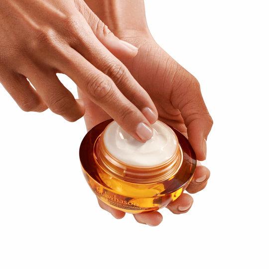 Sulwhasoo Concentrated Ginseng Renewing Cream EX, a 60ml anti-aging cream formulated with ginseng for visibly firmer and more resilient skin.