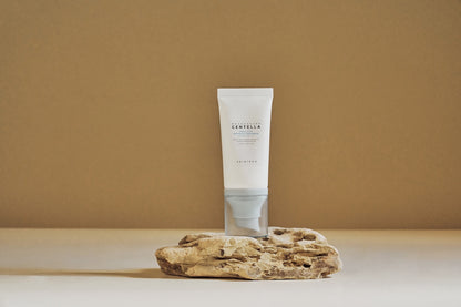 [Skin1004] Madagascar Centella Hyalu-Cica Water-Fit Sun Serum 50ml