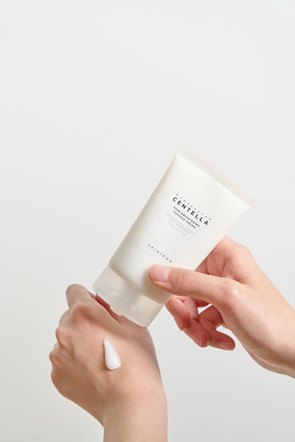 [Skin1004] Madagascar Centella Tone Brightening Capsule Cream 75ml